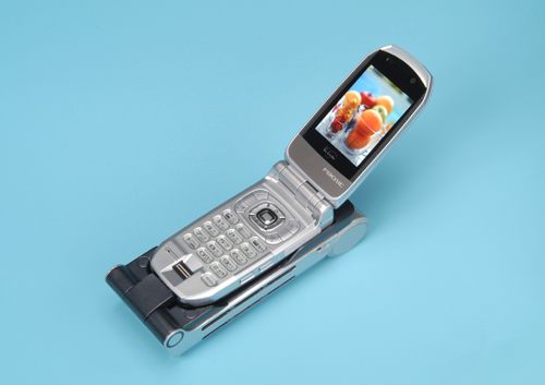 fuel-cell-phone.jpg